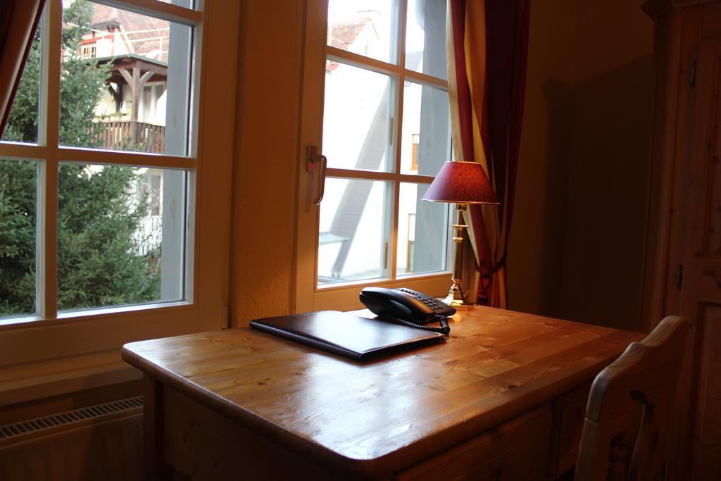 Hotel Garni Wiestor Uberlingen Oda fotoğraf