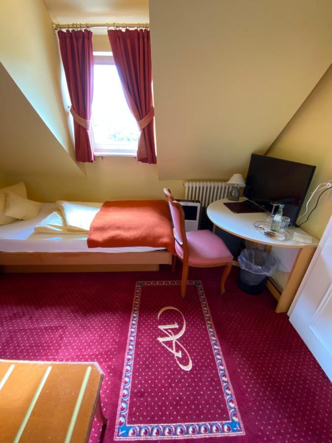Hotel Garni Wiestor Uberlingen Dış mekan fotoğraf