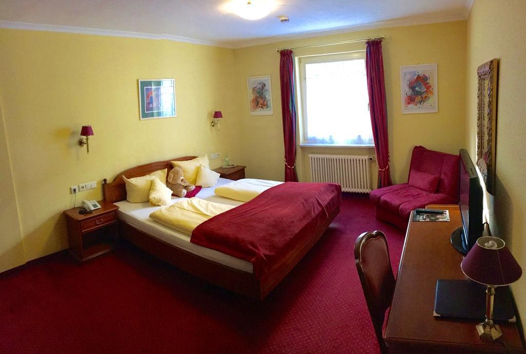 Hotel Garni Wiestor Uberlingen Dış mekan fotoğraf